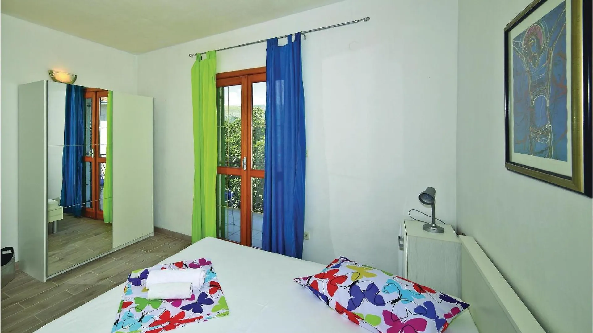 2 Bedroom Gorgeous Apartment In Trogir